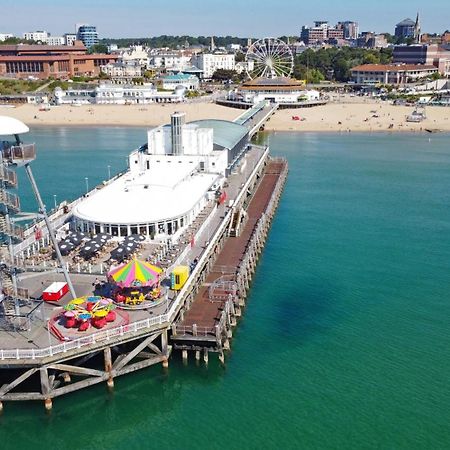 Brand New Apt - Beach Breeze Spacious 1-Bedroom Apartment With Parking - Sleeps 4 Ppl- Internet Bornemouth Extérieur photo
